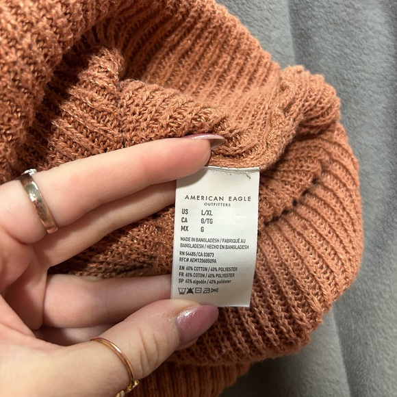 American Eagle Oversized Rust Sweater in Size L/XL - Picture 8 of 9